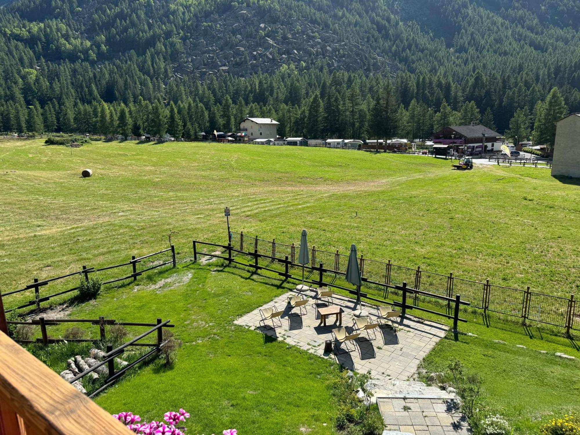 Hotel Ondezana Cogne Buitenkant foto