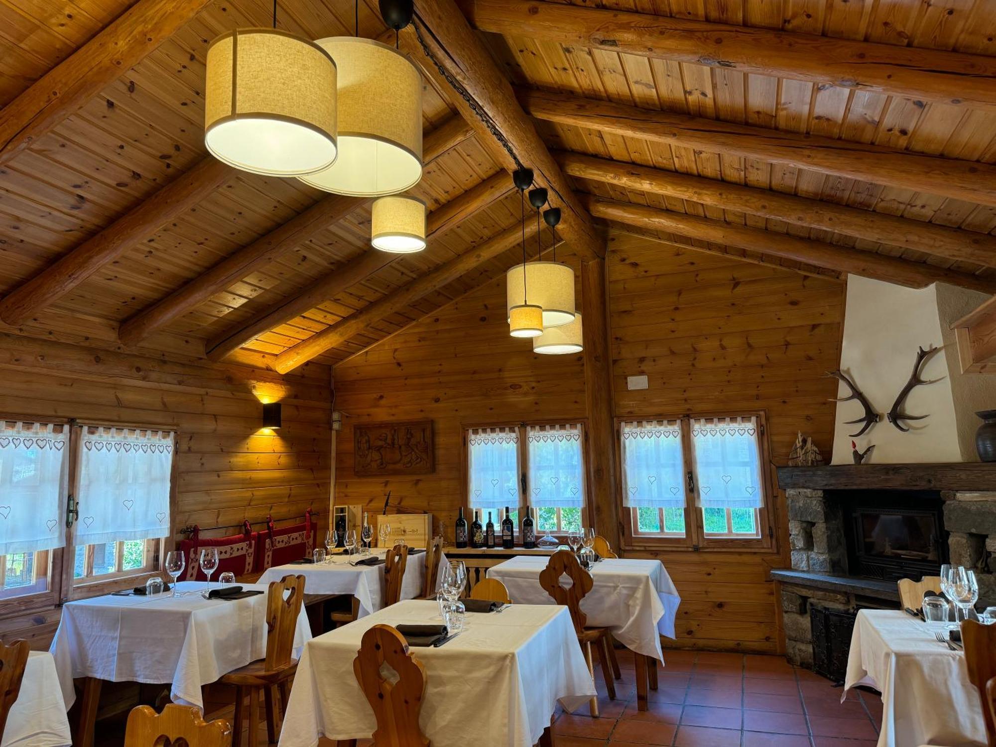 Hotel Ondezana Cogne Buitenkant foto